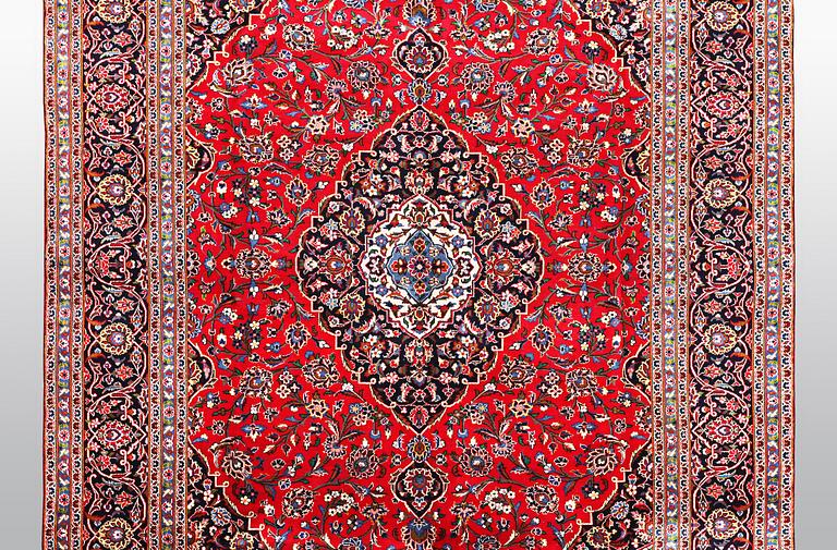 Matta, Keshan, ca 390 x 292 cm.