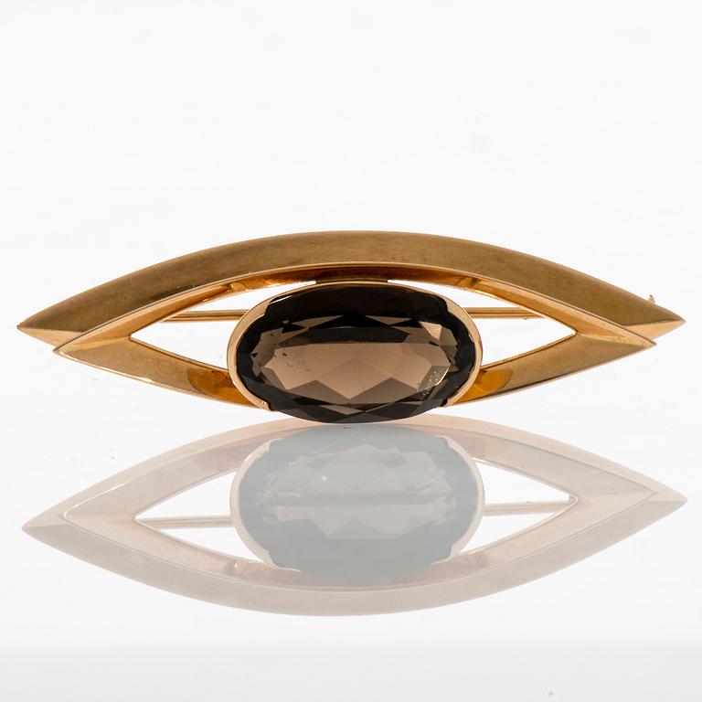 BROSCH, 14K guld, rökkvarts. Kupittaan Kulta 1963. Vikt ca 8,8 g.