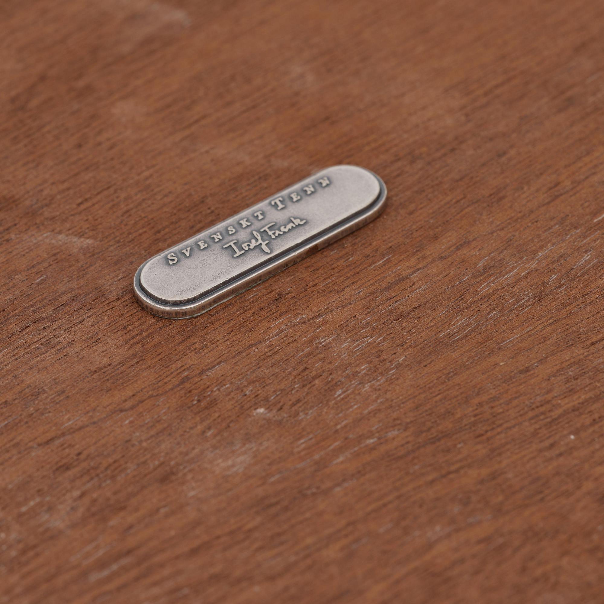 Josef Frank, a display cabinet model 2077, Firma Svenskt Tenn, post 1985.