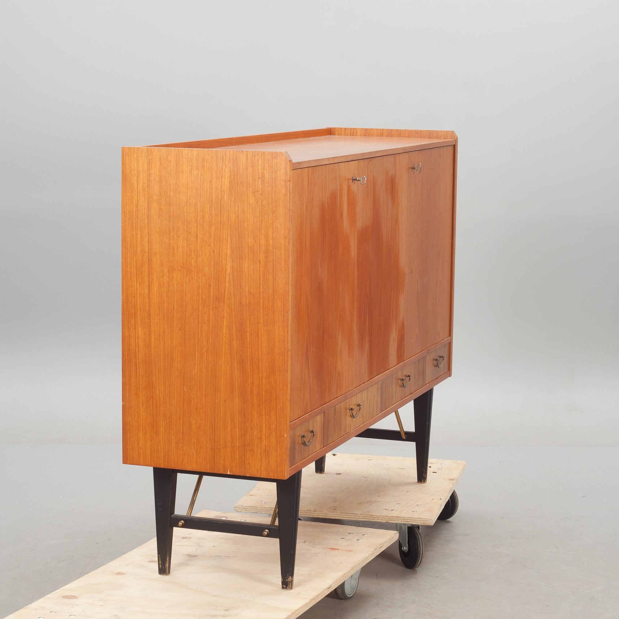 SIDEBOARD, 1960-tal.