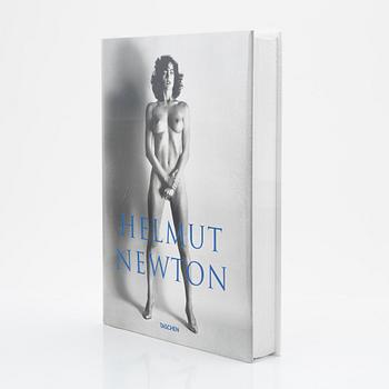 Helmut Newton, fotobok, "Baby Sumo", Taschen, 2009.