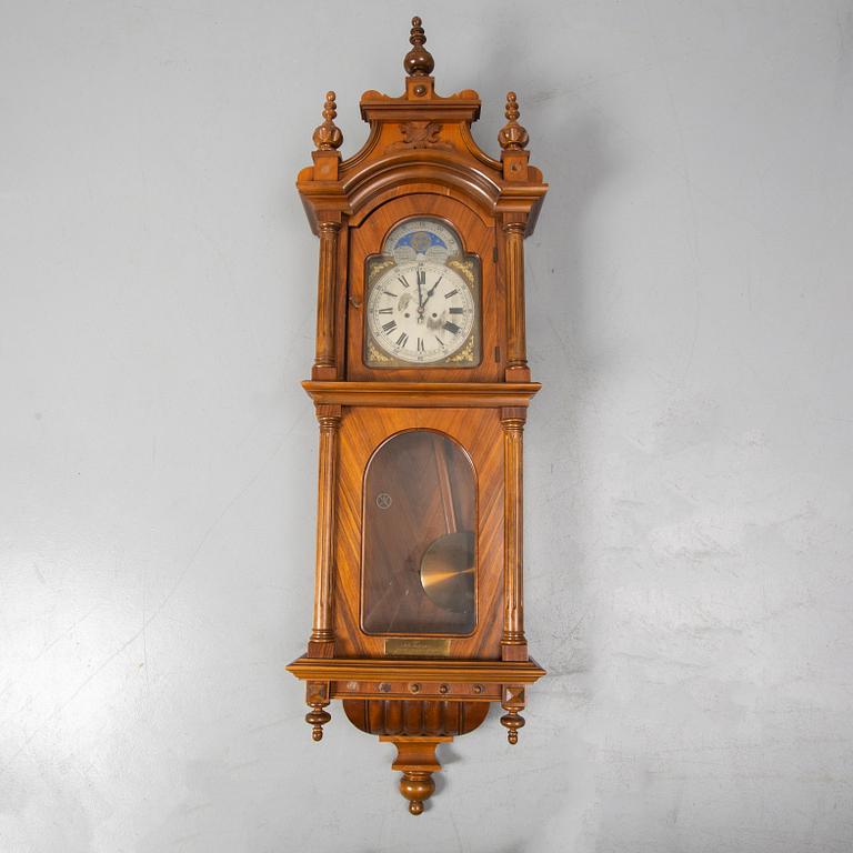 A ca 1900 wall clock.