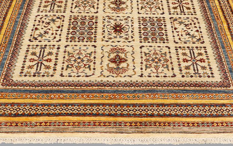 An Anatolian carpet, c 253 x 172 cm.