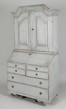 SNEDKLAFFSKÅP, barock, 1700-tal.
