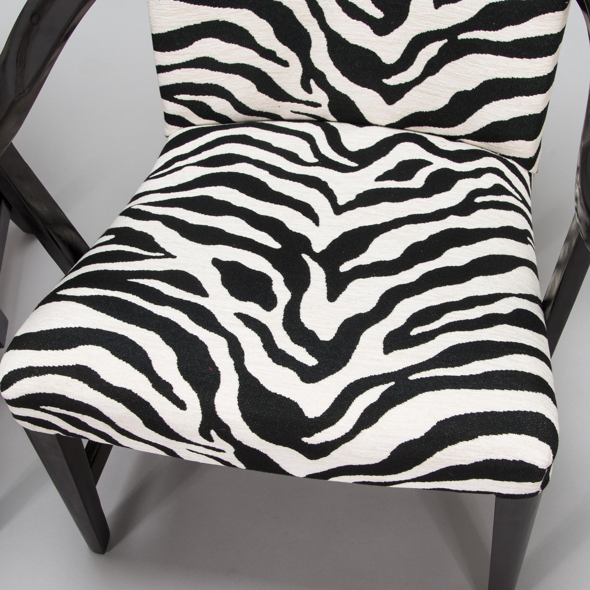 Carl Gustaf Hiort af Ornäs, a pair of mid-20th-century open armchairs 'Prince', Puunveisto Oy - Träsnideri Ab.