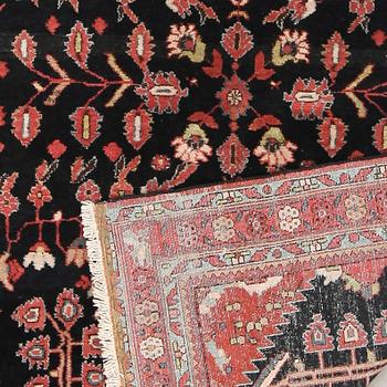 MATTA, orientalisk. Ca 135 x 190 cm.