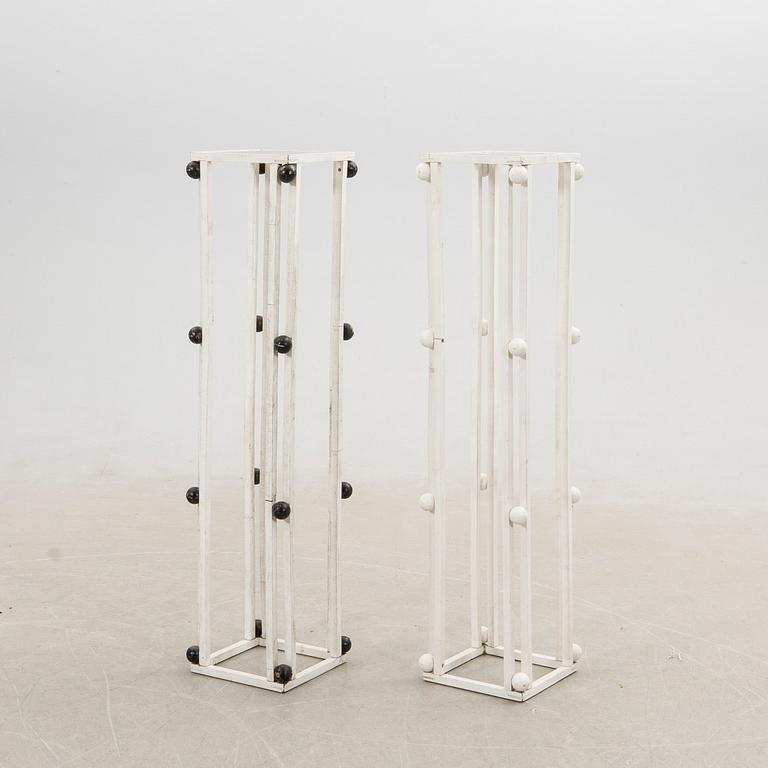 Pedestals a pair Art Deco style 20th century.