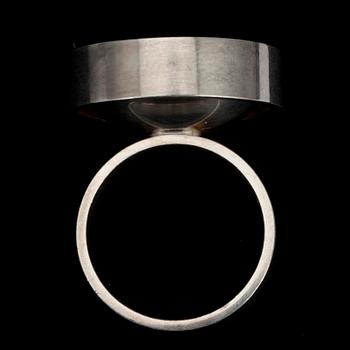 RING, silver, Elis Kauppi, Kupittaan Kulta, Åbo 1960-tal. Vikt ca 10,9 g.