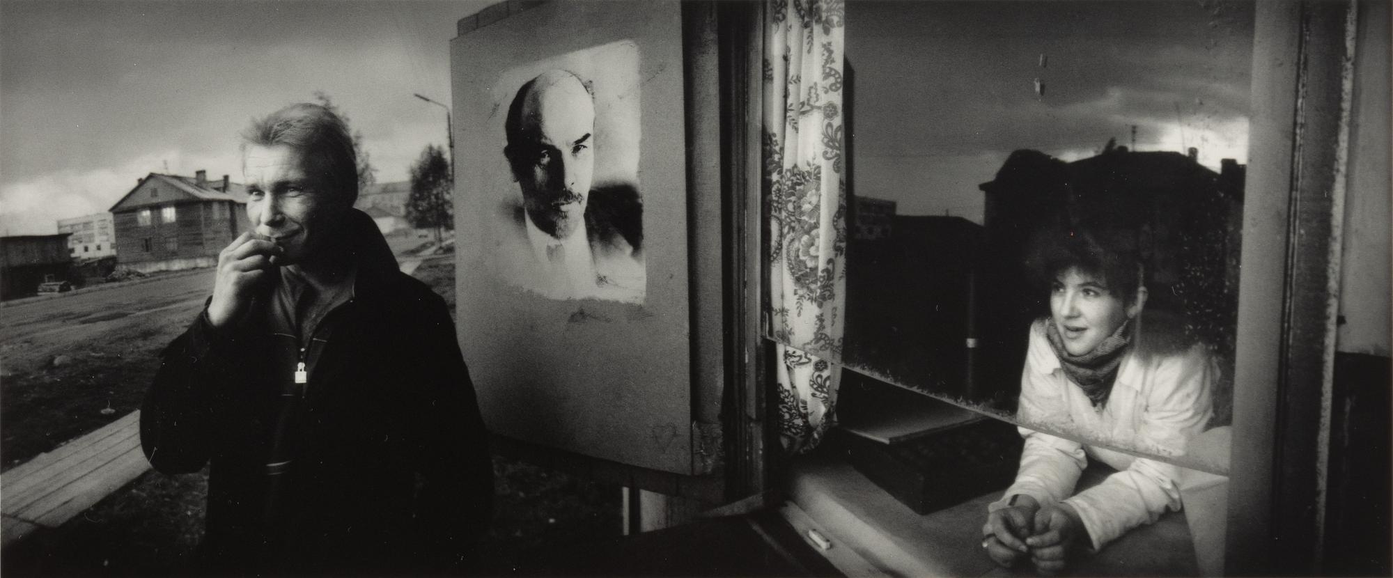 Pentti Sammallahti, "Belomorsk, White Sea, Russia, 1990".