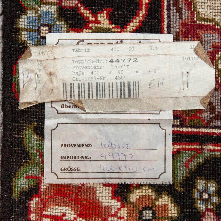 A runner, Tabriz part silk, so called 50 Radj. Ca. 400 x 90 cm.