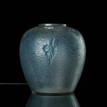 A René Lalique 'Alicante' glass vase, France 1920's-30's.