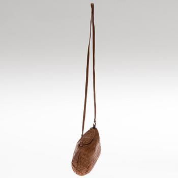 VÄSKA, Bottega Veneta.