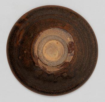 A 'jian-splashed' temmoku bowl, Song dynasty (960-1279).