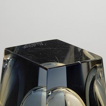 Kaj Franck, a 'Prisma' vase, signed K. Franck, Nuutajärvi Notsjö -65.