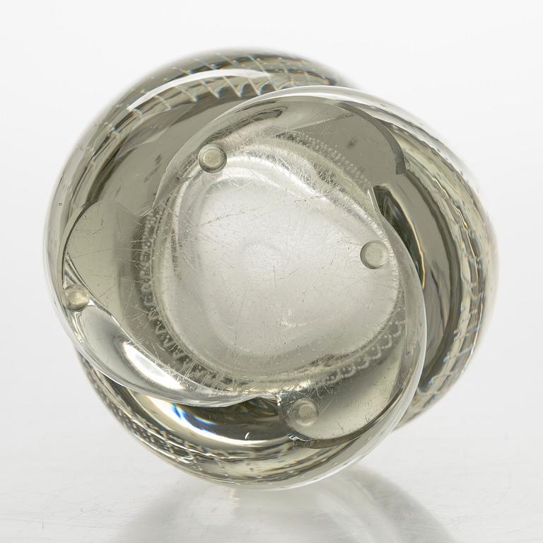 Gunnel Nyman, vas, modell "GN 27", signerad G. Nyman Nuutajärvi Notsjö.