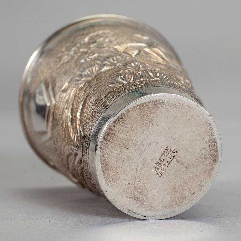 KOPPAR, 6 st, sterlingsilver, omkring 1900-talets mitt. Vikt ca 170 gram.