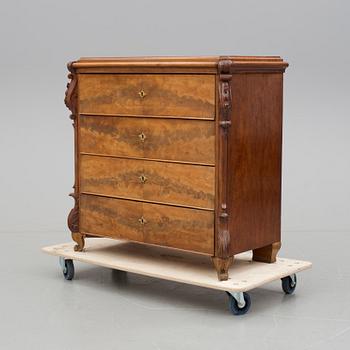 BYRÅ, nyrenässans, 1800-talets andra hälft.