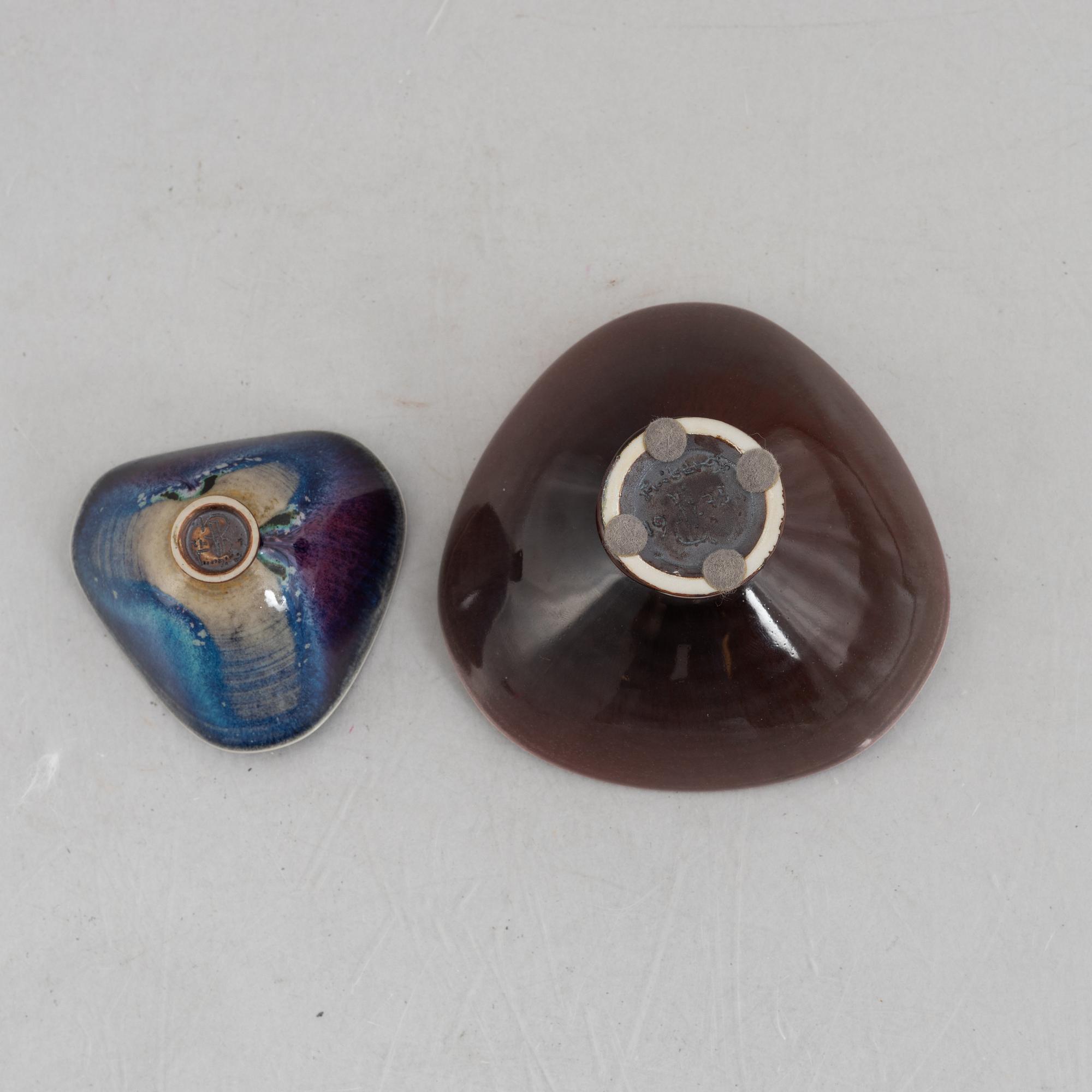 Berndt Friberg, skålar, 2 st, stengods, Gustavsbergs Studio, 1971-75.