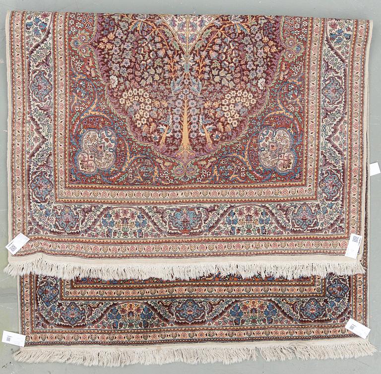 MATTA, orientalisk. Ca 230x138 cm.