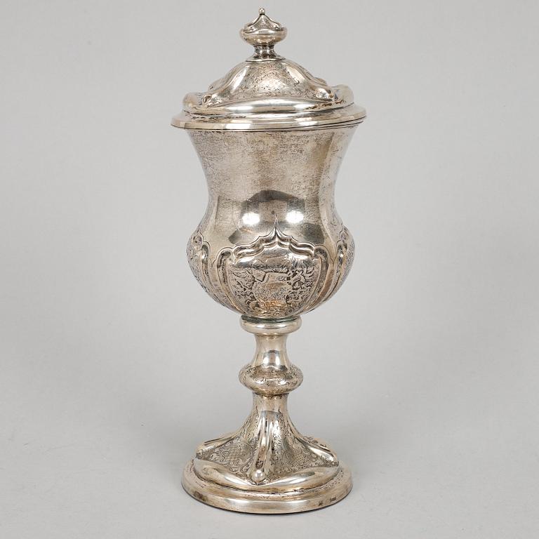 A silver cup, Northern Europe, 19th century.