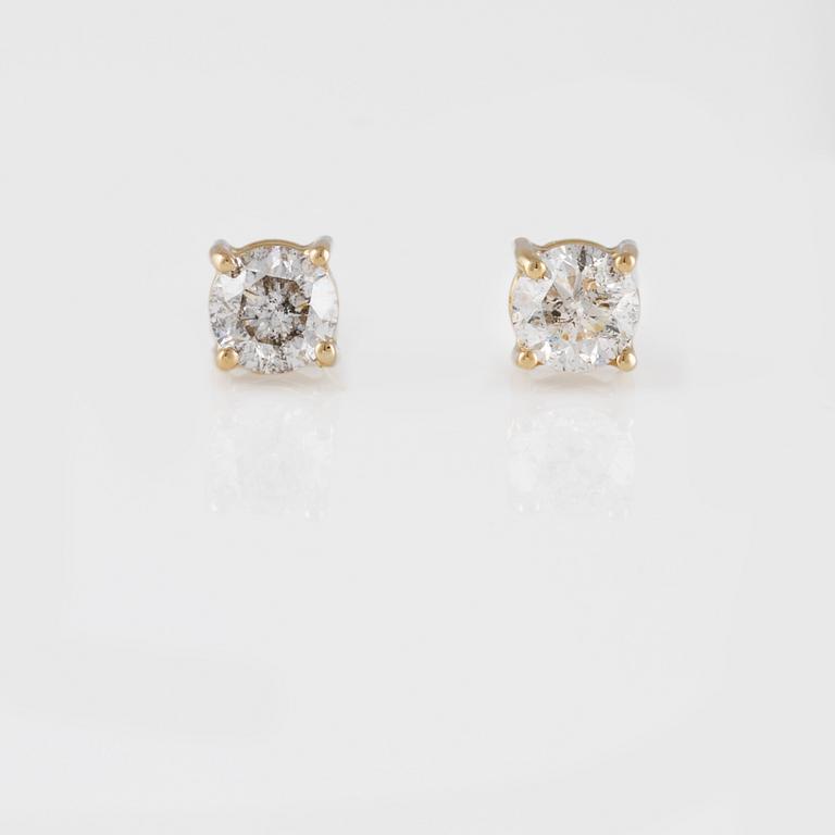 ÖRHÄNGEN, 18K guld med briljantslipade diamanter ca 0.63 ct. Vikt 1,6 gram.