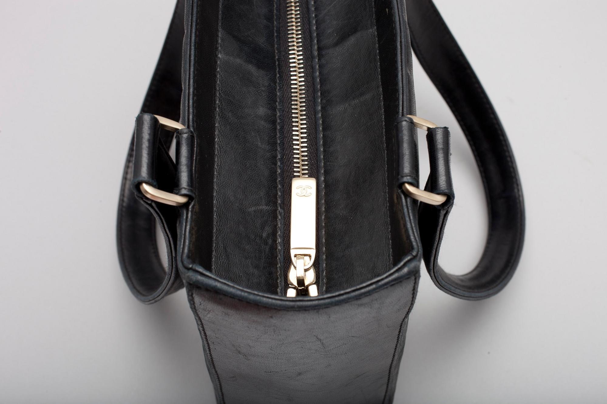 VÄSKA, Chanel, 2000-tal.