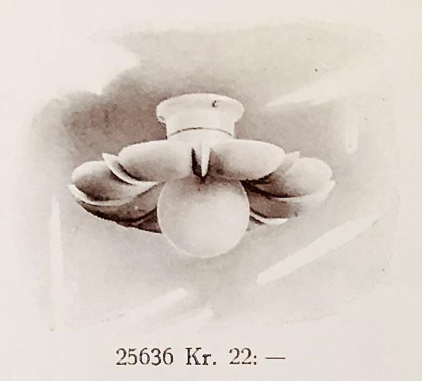 Erik Tidstrand, tak/vägglampor, tre stycken, modell "25636", Nordiska Kompaniet, 1920-tal.