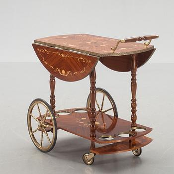 SERVERINGSVAGN, 1900-talets andra hälft.
