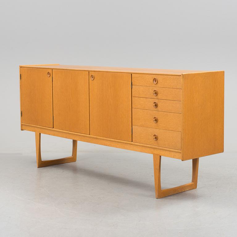 YNGVAR SANDSTRÖM, a "Tokyo" teak veneer sideboard by Nordiska Kompaniet, 1960's.