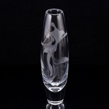 VICKE LINDSTRAND, a glass vase, Kosta.