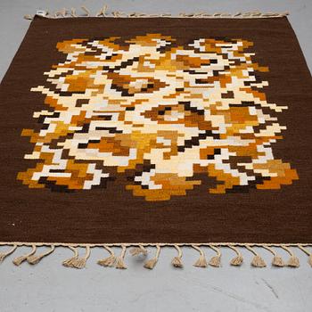 MATTA,"Korall", rölakan. Signerad V, Ca 244 x 168 cm.