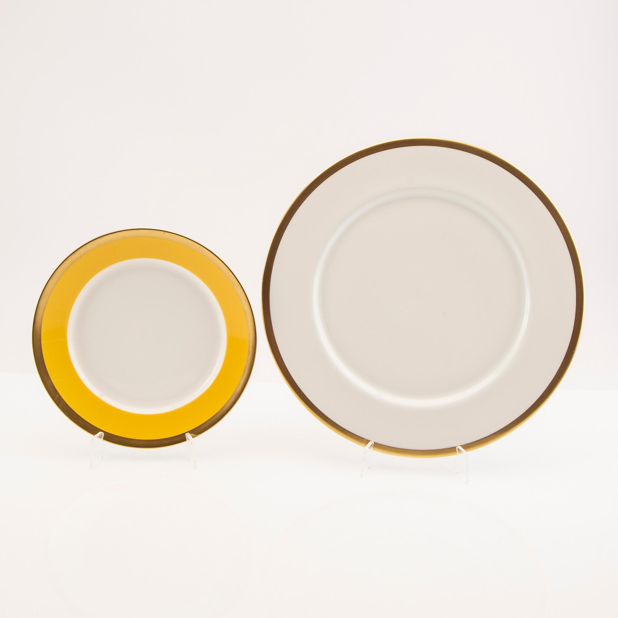 Karin Björquist, service for 48 people "The Nobel Service" porcelain, Rörstrand late 20th century.