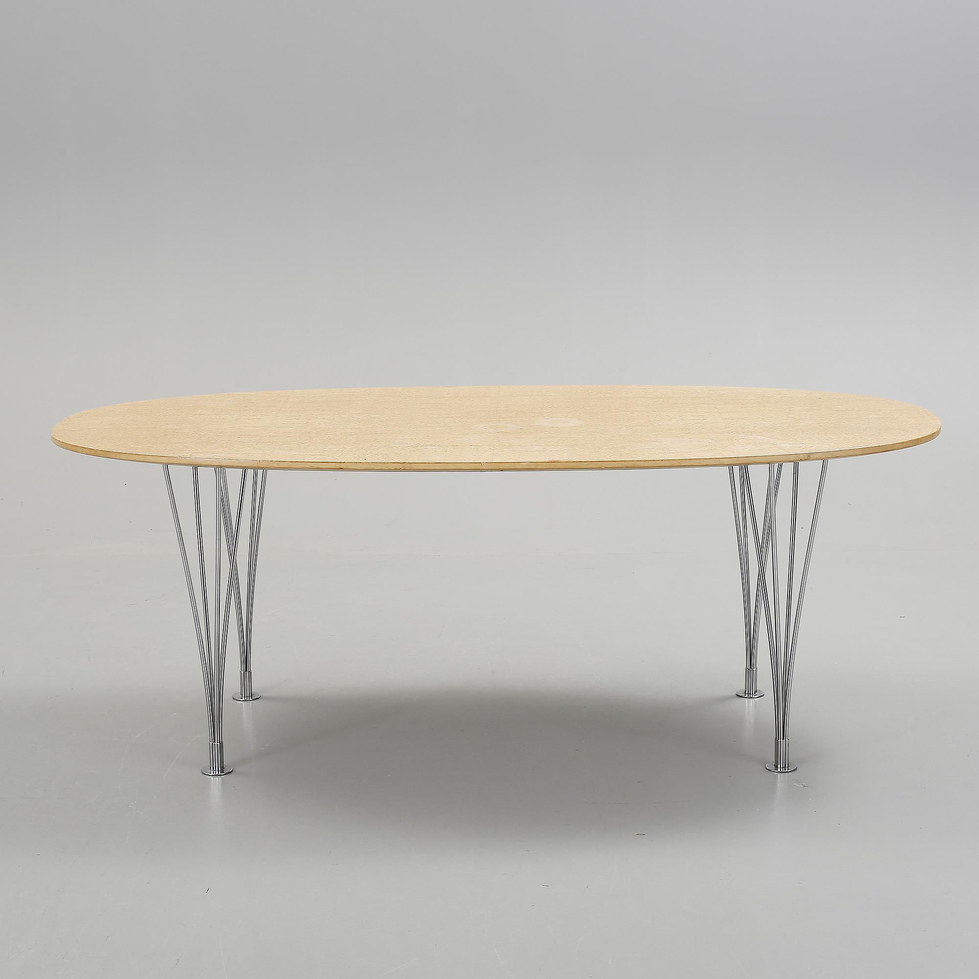 SOFFBORD, "Superellips" Design Bruno Mathsson och Piet Hein för Fritz Hansen, 1900-talets andra hälft.