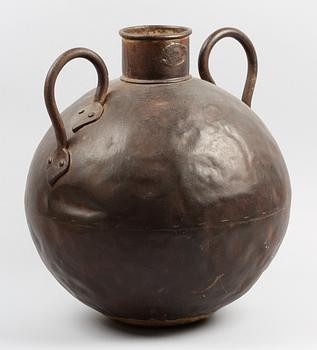 KRUKA/VAS. Metall. Guatemala.