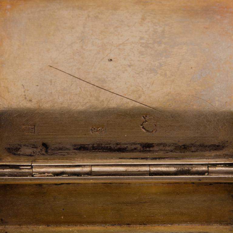 SNUFF BOX, silver with niello decoration, Moscow probably 1826, goldsmith OB.