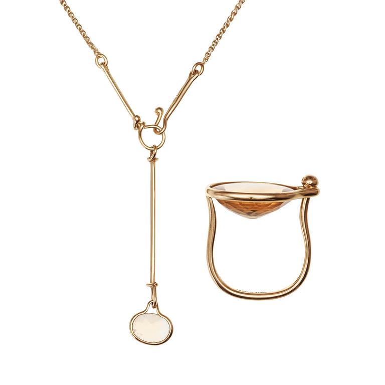 A Vivianna Torun Bülow Hübe 18k necklace and ring, Copenhagen post 1945.