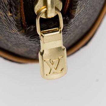 VÄSKA, "Mini Ellipse Clutch", Louis Vuitton.