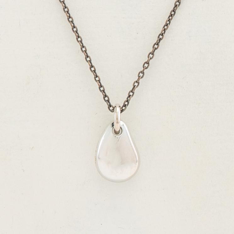 Ole Lynggaard, chain with pendant, silver.