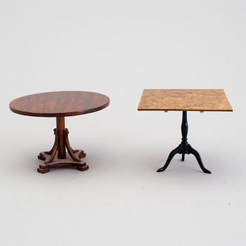 A lot of 18 pieces of doll house furniture by Nolbyn Värmländskt hantverk first half of the 20th century.