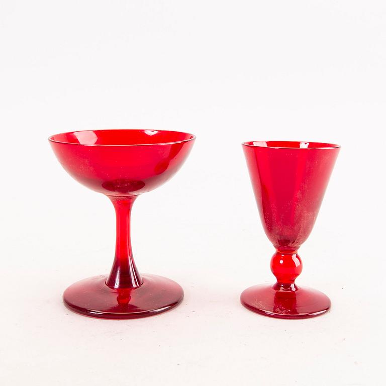 A Monica Bratt 59 pcs glass service Reijmyre mid 1900s/later part.