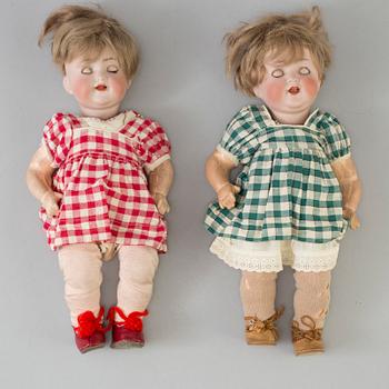 Two German dolls, early 20th century.