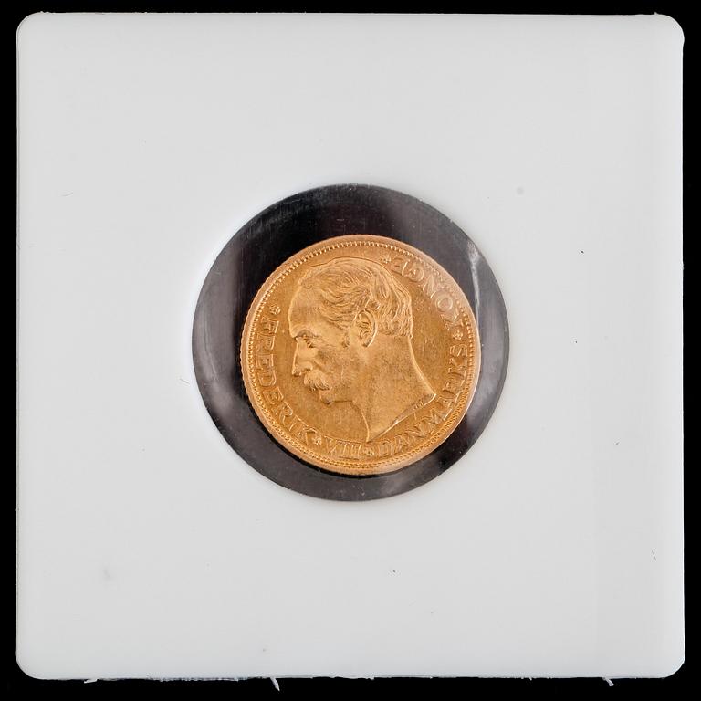 GULDMYNT, 10 kroner, Frederik VIII, Danmark 1909. Vikt ca 4 gram.
