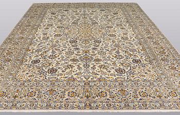 A carpet, Kashan, ca 400 x 288 cm.
