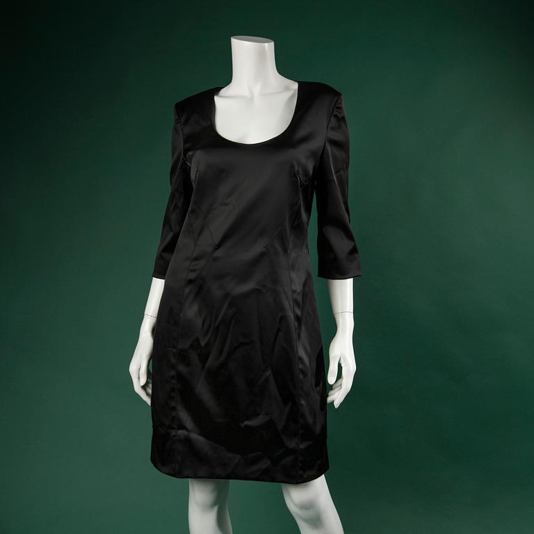 A dress by DOLCE GABBANA, in size 48(IT).