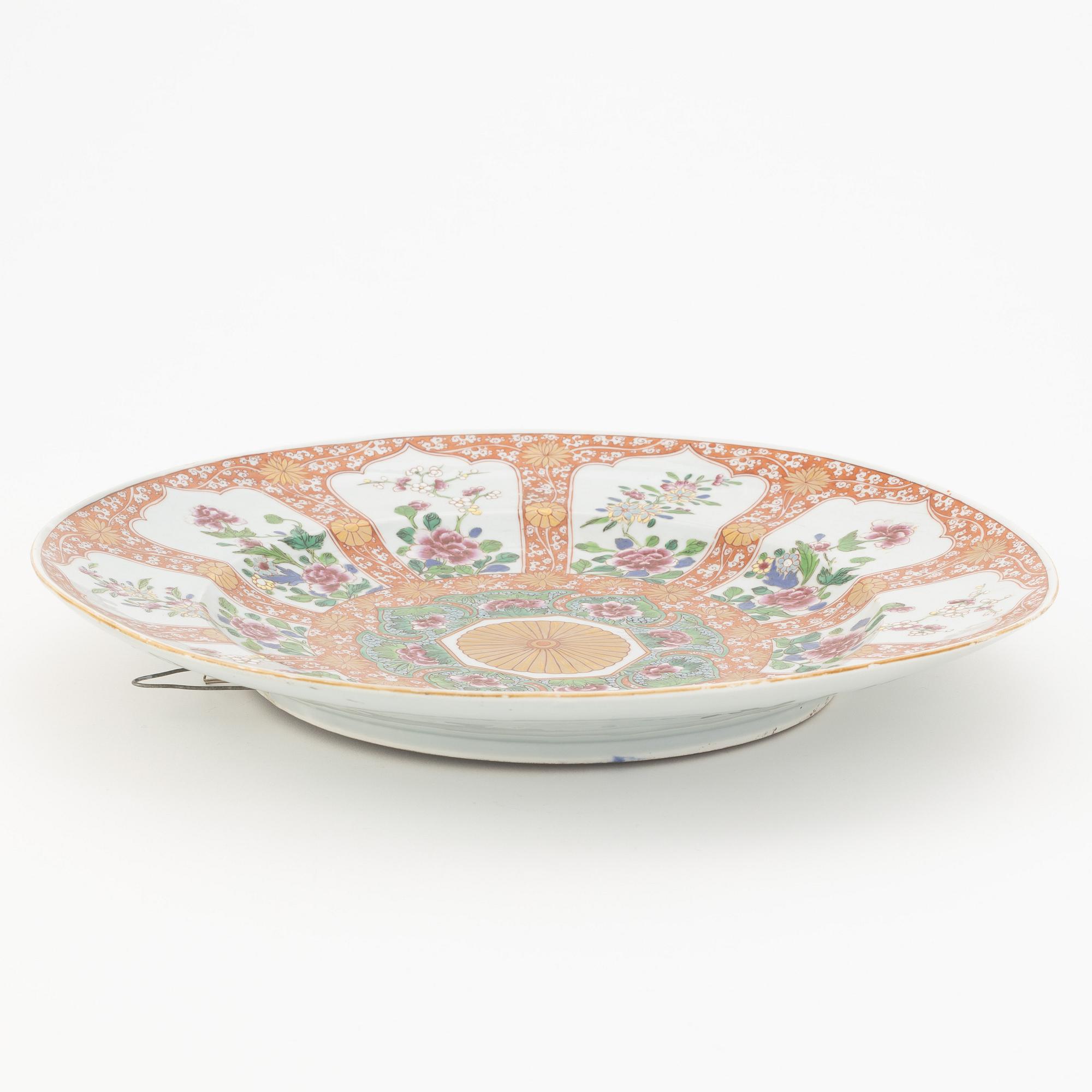 A large enamelled dish, probably Samson, late 19th century.