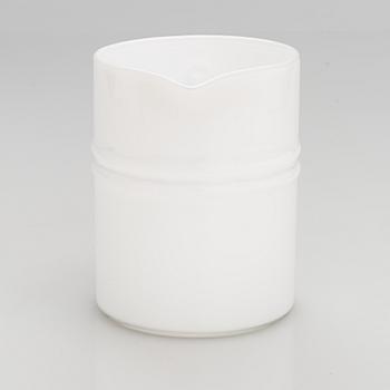 Timo Sarpaneva, set of 14 drinking glasses and a jug, 'Ripple' 2054 for Iittala.