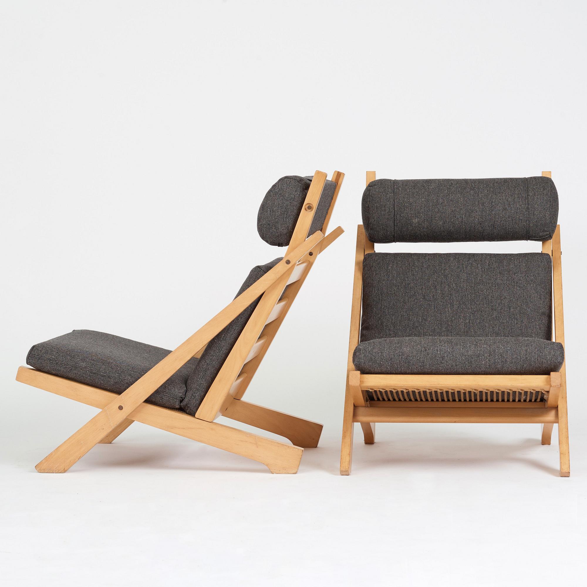 Hans J. Wegner, Hans J Wegner, a pair of "CH-03" easy chairs for Carl Hansen & Søn, Denmark, 1960-70's.