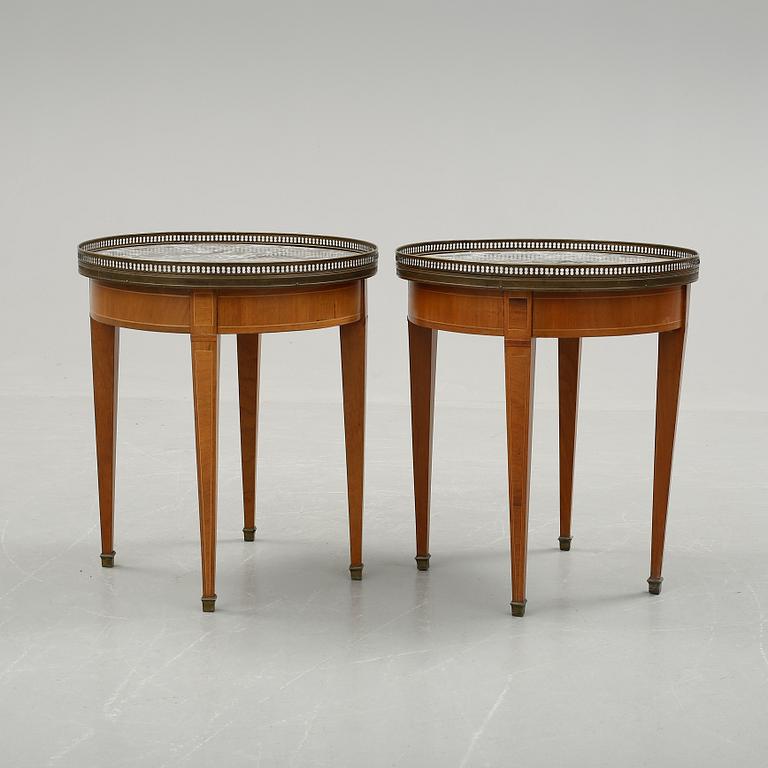 LAMPBORD, ett par, Louis XVI-stil, 1900-talets första hälft.