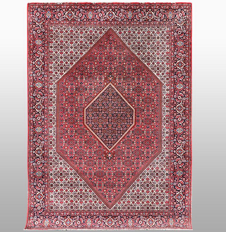 Matta, Bidjar tekab, ca 318 x 219 cm.