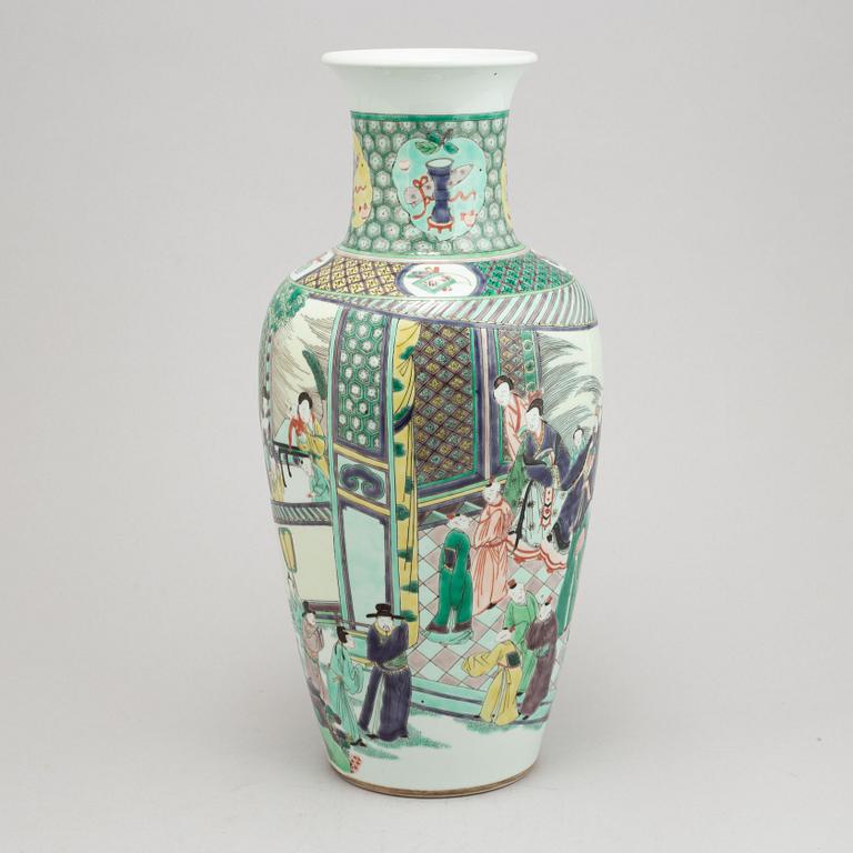 A Chinese Kangxi style famille verte porcelain vase.